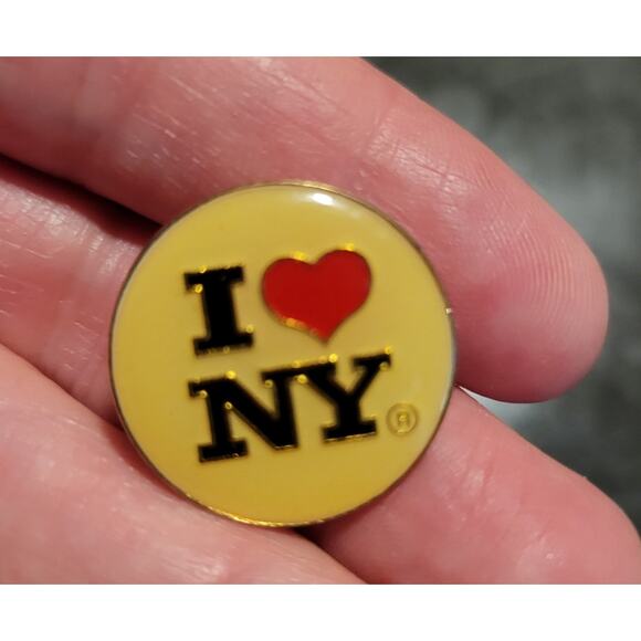 Lot of 2 NY Pins 9/11  First Responder Heroes USPS Stamp & Round I love NY Pin - Picture 4 of 5